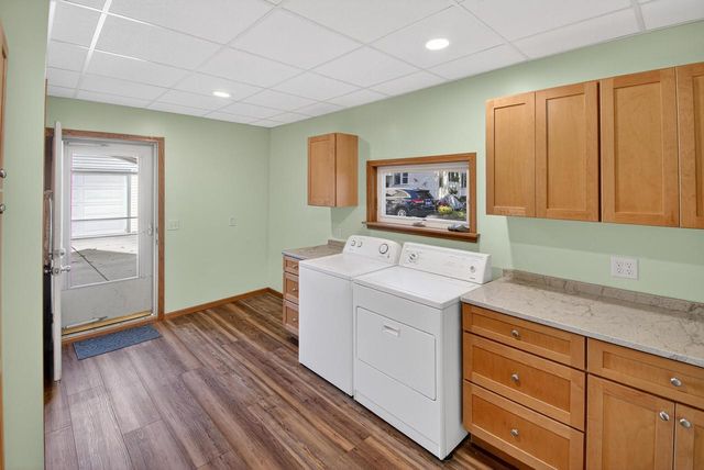 438 Blaine AVENUE, Racine, WI 53405