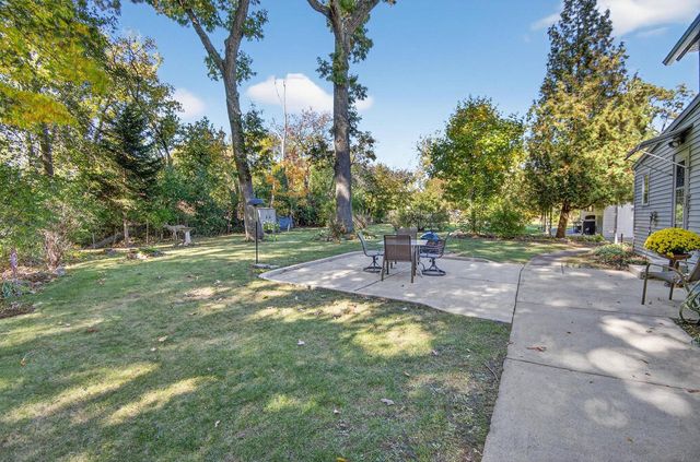 438 Blaine AVENUE, Racine, WI 53405