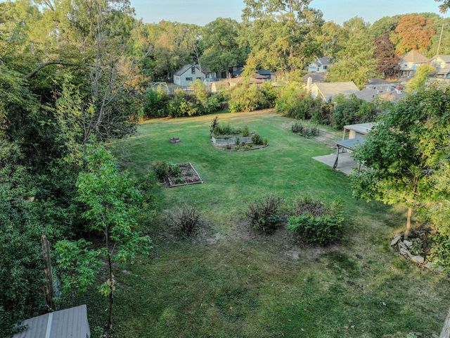 438 Blaine AVENUE, Racine, WI 53405