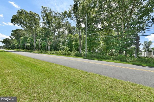 800 MT HOLLY RD, Edgewater Park, NJ 08010