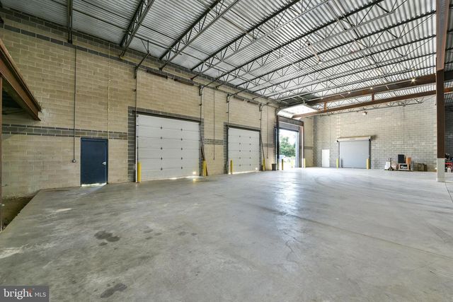 800 MT HOLLY RD, Edgewater Park, NJ 08010
