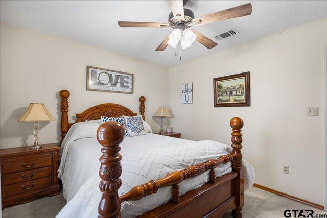 107 Galloway Ave, Naples, TX 75568