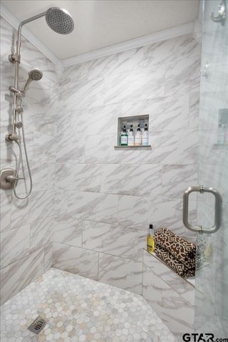 107 Galloway Ave, Naples, TX 75568