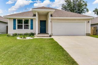 5462 Peach Dr, Pace, FL 32571