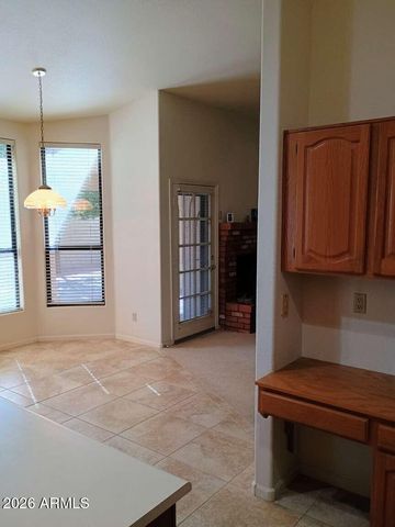9625 S FOREST Avenue, Tempe, AZ 85284