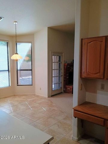 9625 S FOREST Avenue, Tempe, AZ 85284