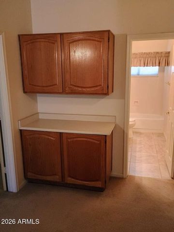 9625 S FOREST Avenue, Tempe, AZ 85284