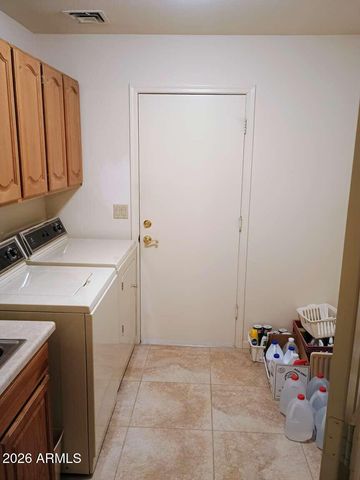 9625 S FOREST Avenue, Tempe, AZ 85284