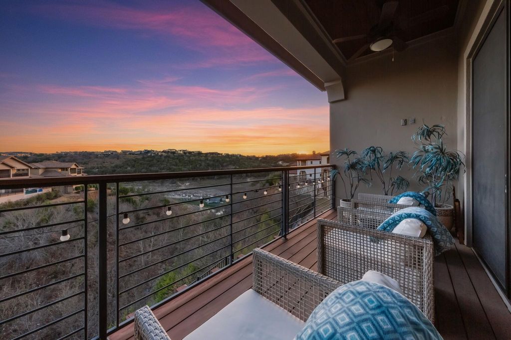 200 Marina View WAY, Lakeway, TX 78734