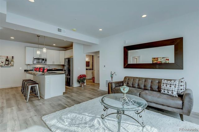 14916 E Hampden Avenue 102, Aurora, CO 80014