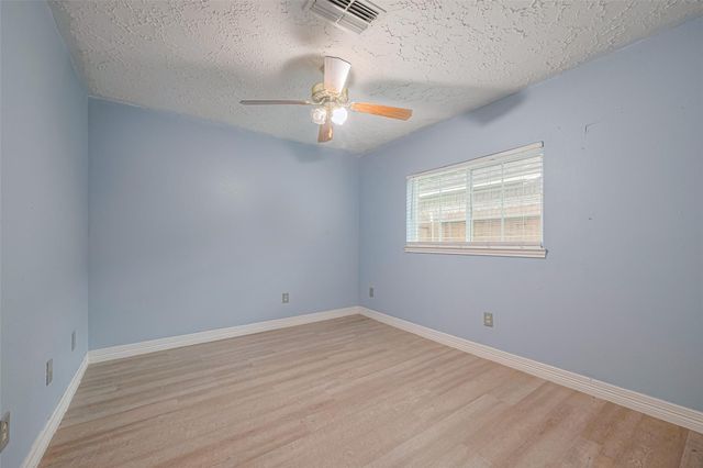 3714 Parkridge Glen Drive, Houston, TX 77082