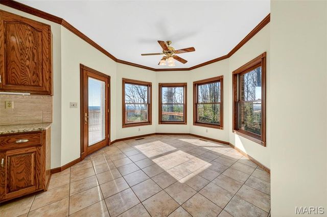 6686 Clifton Bluffs Court, St Louis, MO 63129