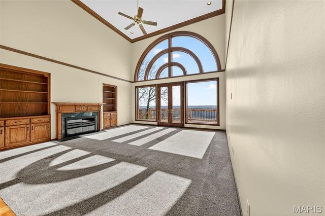 6686 Clifton Bluffs Court, St Louis, MO 63129