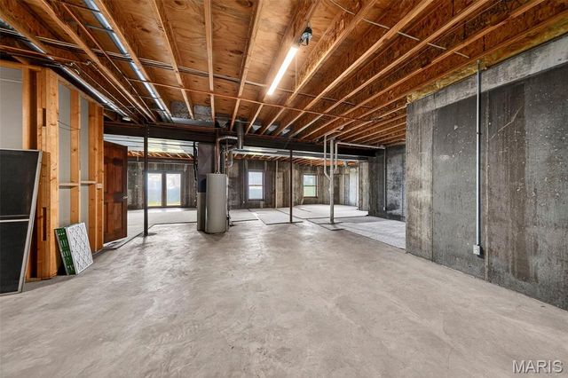 6686 Clifton Bluffs Court, St Louis, MO 63129