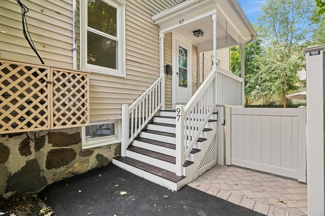 97 Melendy Ave 97, Watertown, MA 02472