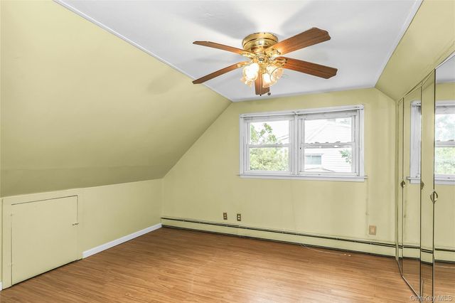 17 Giant Lane, Levittown, NY 11756