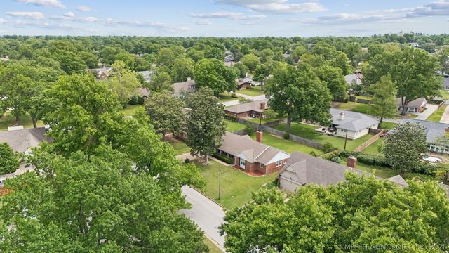5809 S Kingston Avenue, Tulsa, OK 74135