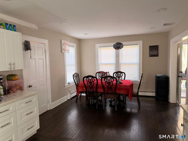 100 Wintergreen Avenue, Hamden, CT 06514