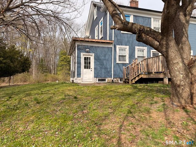 100 Wintergreen Avenue, Hamden, CT 06514