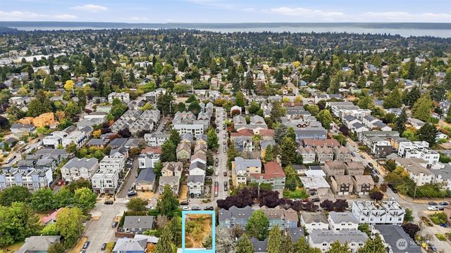 9309 Aurora Avenue N, Seattle, WA 98013