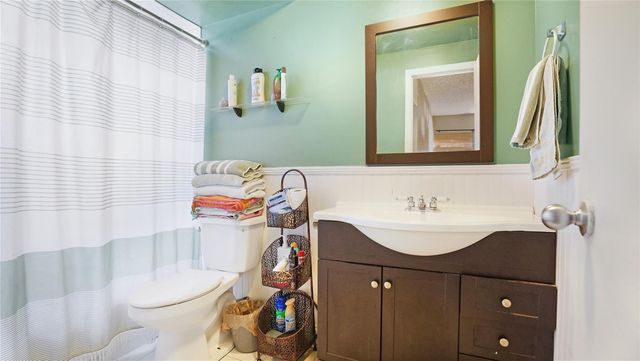 8524 Old Country Manor 106, Davie, FL 33328