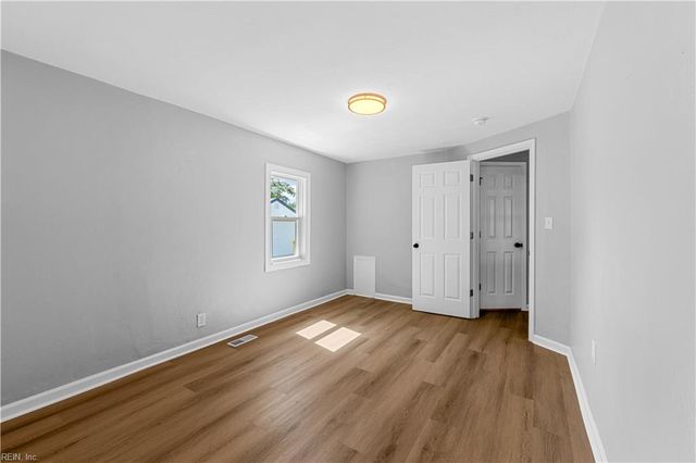 2707 Pinewell ST, Portsmouth, VA 23702