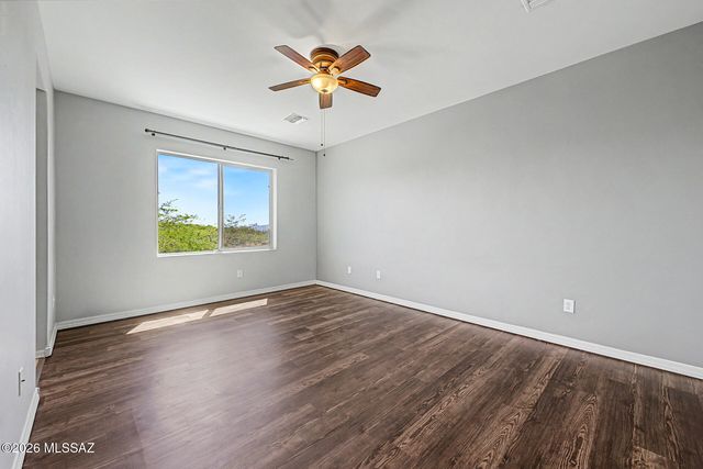 574 S Desert Haven Road, Vail, AZ 85641