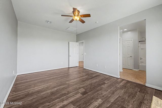 574 S Desert Haven Road, Vail, AZ 85641