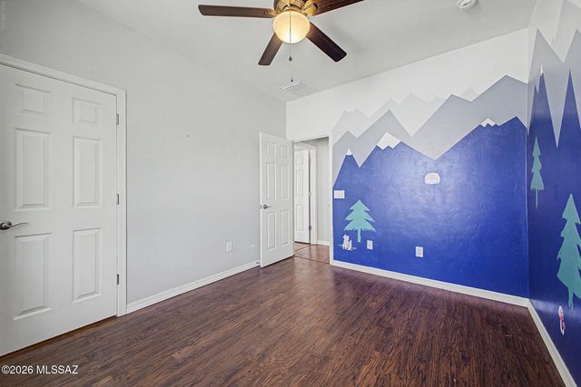 574 S Desert Haven Road, Vail, AZ 85641