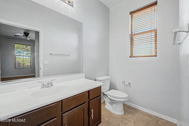 574 S Desert Haven Road, Vail, AZ 85641