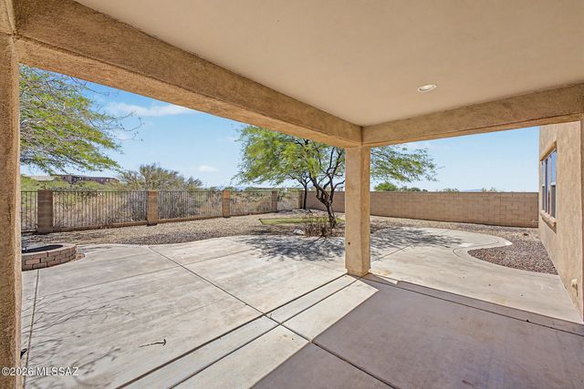 574 S Desert Haven Road, Vail, AZ 85641
