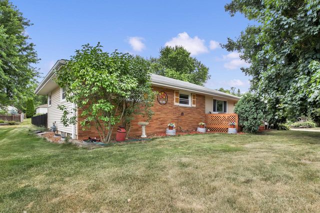 8134 N 66th STREET, Brown Deer, WI 53223