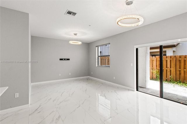 221 SW 159th Way, Pembroke Pines, FL 33027