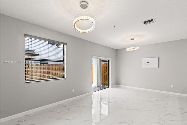 221 SW 159th Way, Pembroke Pines, FL 33027