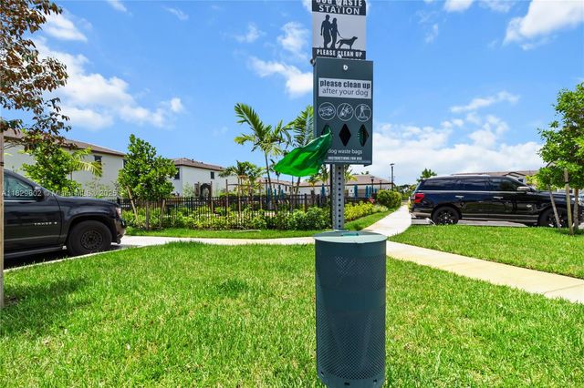 221 SW 159th Way, Pembroke Pines, FL 33027