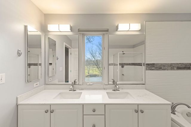 17 Mashie Court, Woodridge, IL 60517