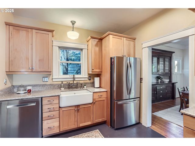 7205 Se 21ST Ave, Portland, OR 97202