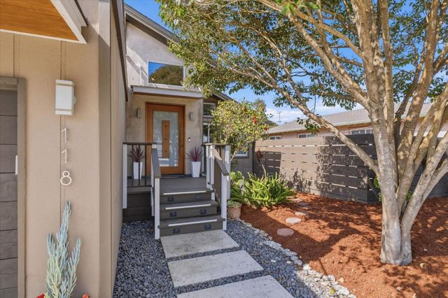 118 Sea Terrace Way, Aptos, CA 95003