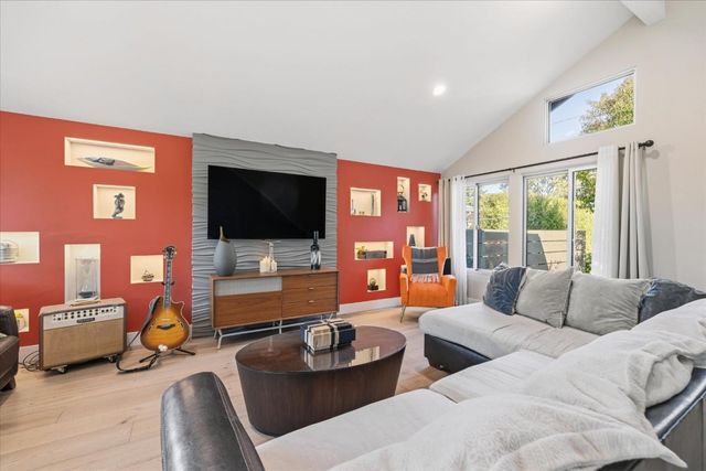 118 Sea Terrace Way, Aptos, CA 95003