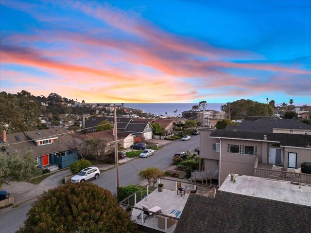 118 Sea Terrace Way, Aptos, CA 95003