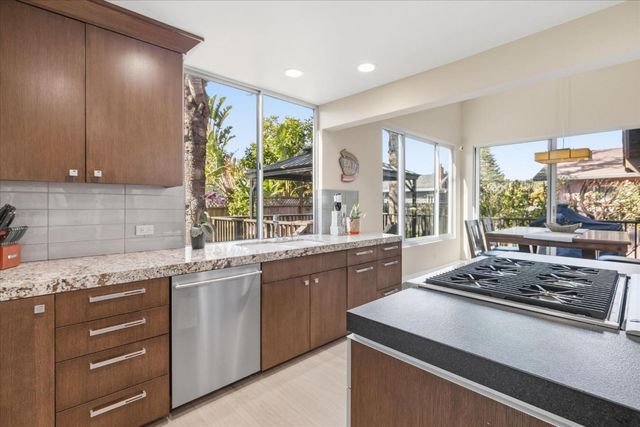 118 Sea Terrace Way, Aptos, CA 95003