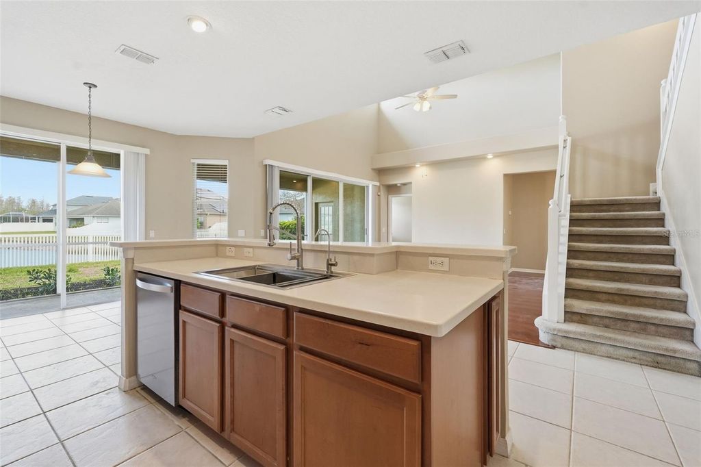 Image 40 of property listing at 19106 BEATRICE LANE, Land O Lakes, FL 34638