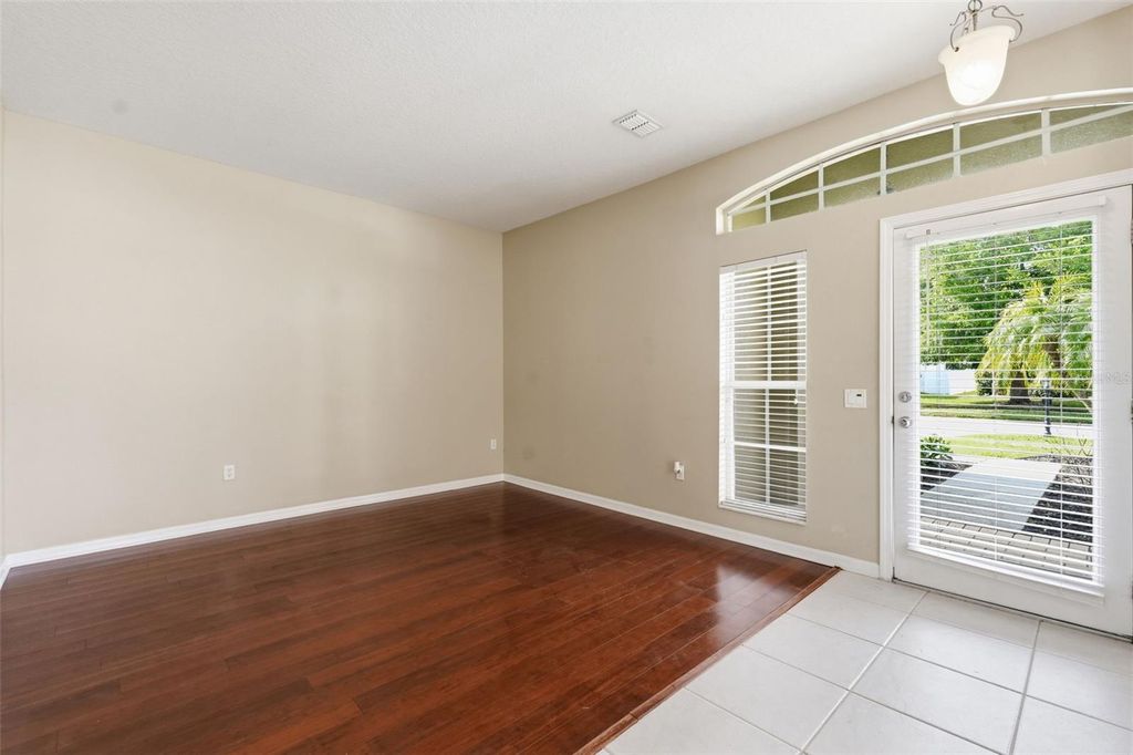 Image 8 of property listing at 19106 BEATRICE LANE, Land O Lakes, FL 34638