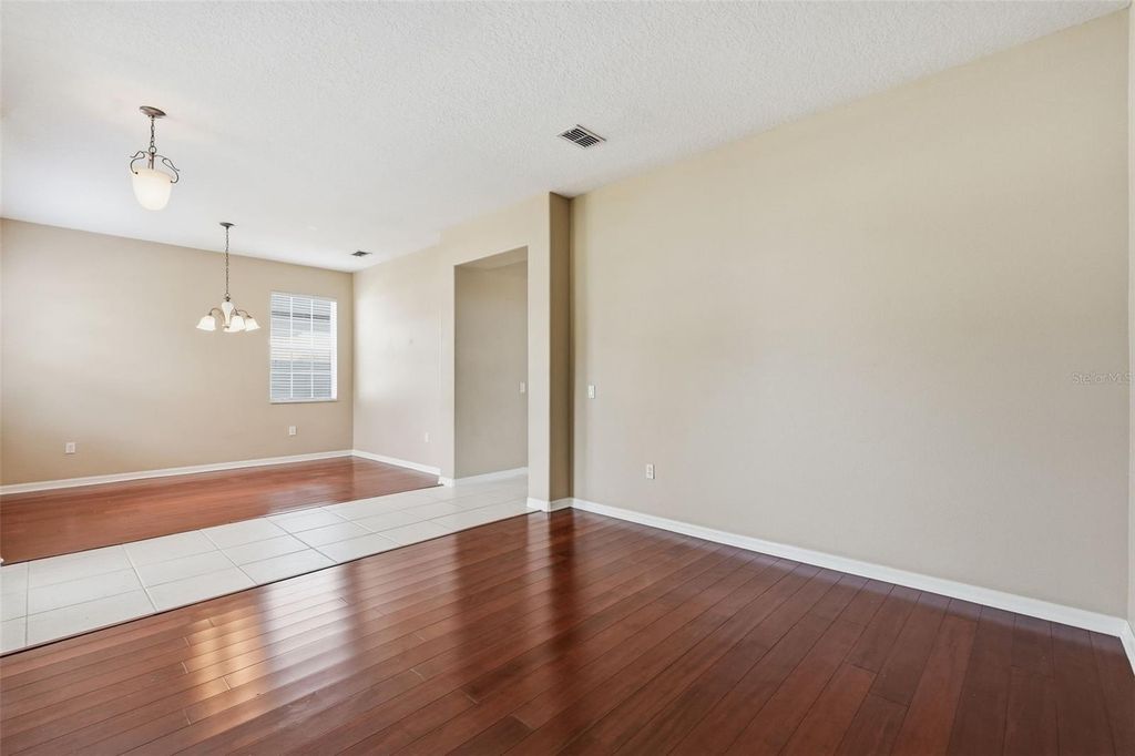 Image 9 of property listing at 19106 BEATRICE LANE, Land O Lakes, FL 34638