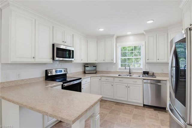 843 Montgomery Court, Walnut Cove, NC 27052