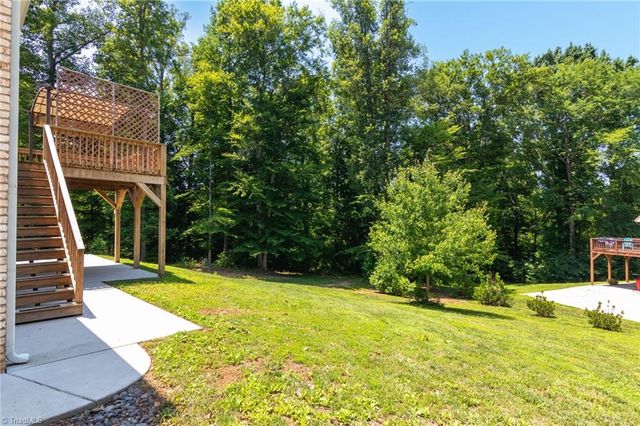 843 Montgomery Court, Walnut Cove, NC 27052