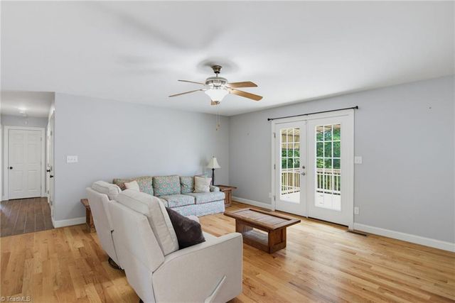 843 Montgomery Court, Walnut Cove, NC 27052