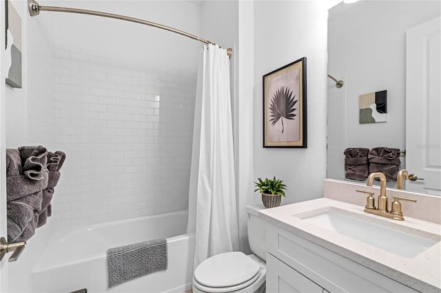 10394 MORNING MIST LANE, Sarasota, FL 34241