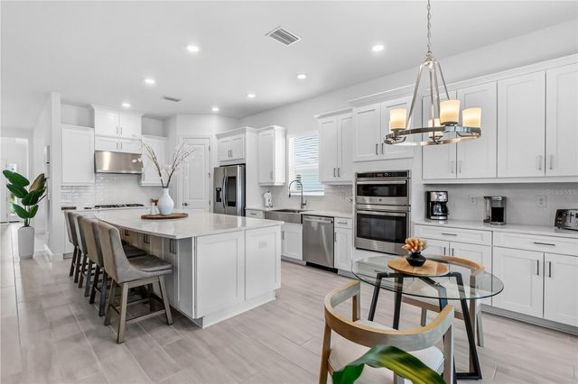 10394 MORNING MIST LANE, Sarasota, FL 34241