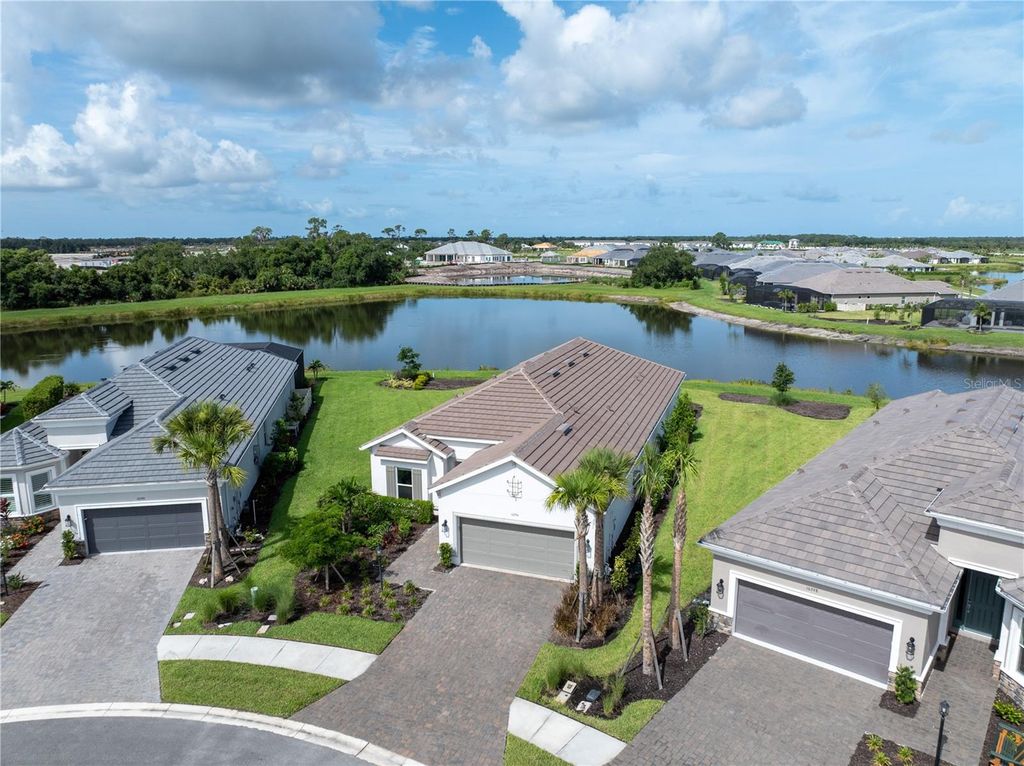 10394 MORNING MIST LANE, Sarasota, FL 34241